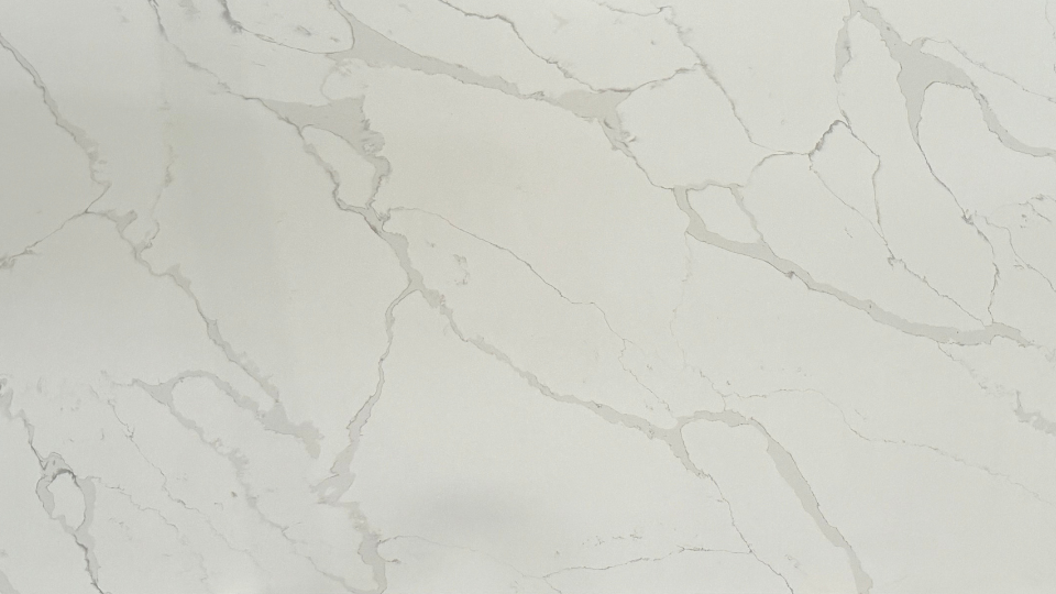 [QS15P-1307-SLAB] Calacatta Paris (Slab)