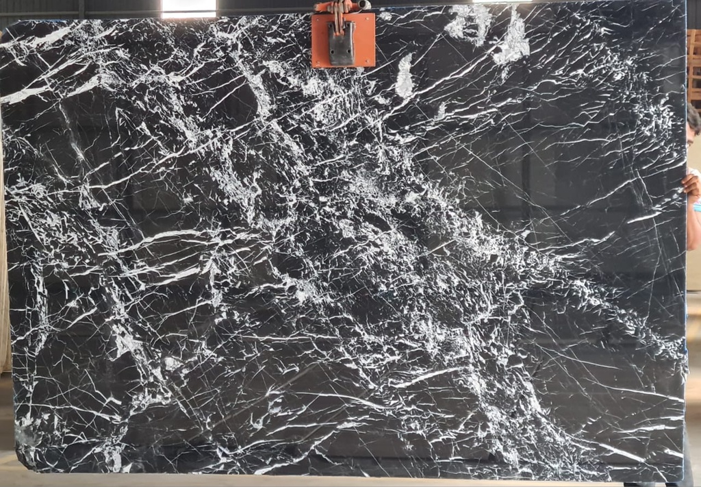 Slab Black Antico