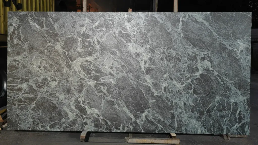 [PSL12M-4002-SLAB] Emerelle (Slab)